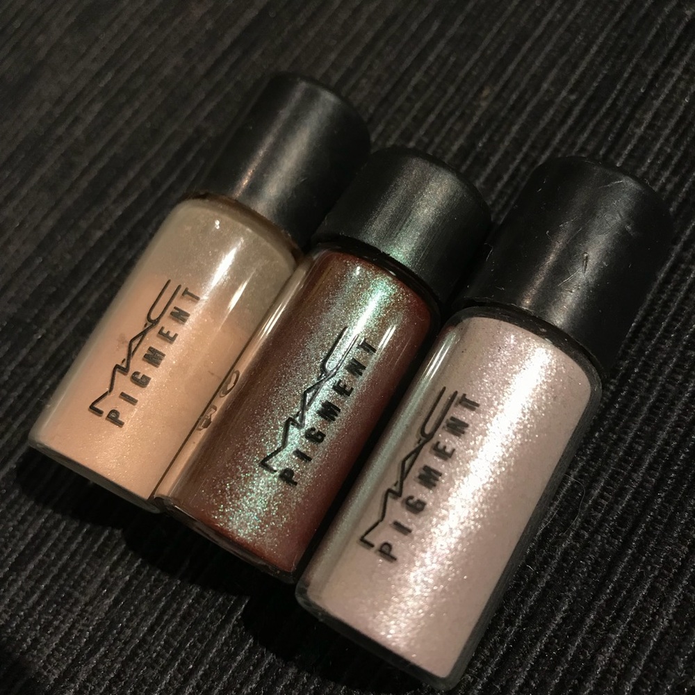 MAC pigment